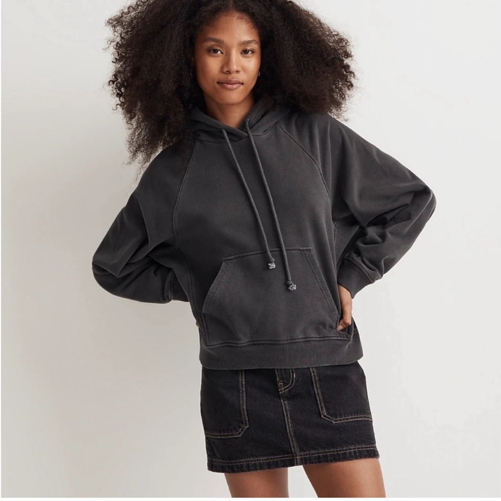 Madewell Terry Relaxed Raglan-Sleeve Sweatshirt black coal